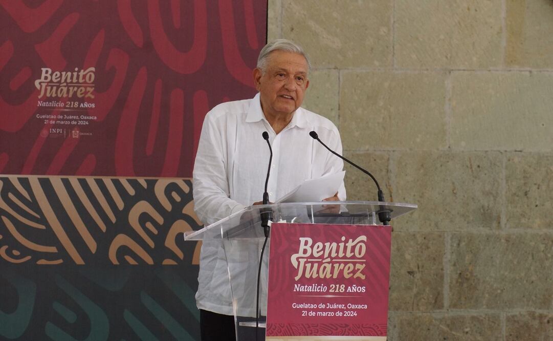 Han sido incontables los momentos en los que he acudido a él para pedirle consejo, y nunca, nunca me ha fallado", expresó López Obrador. Foto: Edwin Hernández/EL UNIVERSAL