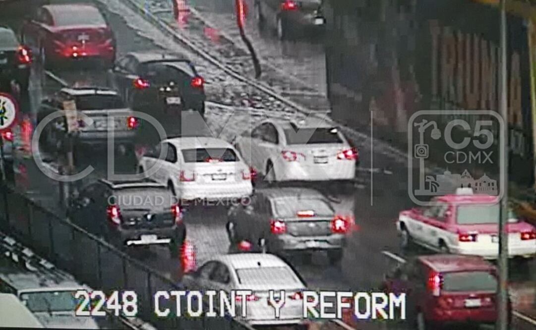 Lluvias provocan encharcamientos en la zona Centro de la CDMX