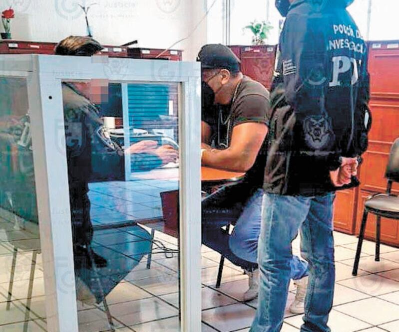 José “R” fue detenido y notificado por personal de Asuntos Internos de la PDI de las acusaciones que pesan en su contra. Foto: ESPECIAL