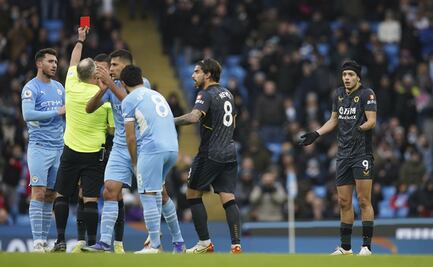 VIDEO: Raúl Jiménez es expulsado de manera "absurda" en menos de un minuto