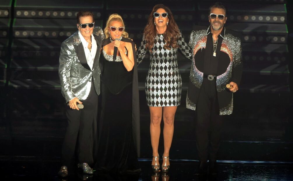 El show "Entre Amigos" en el Auditorio Nacional de la Ciudad de Mexico.
Clasos/foto/Alfonso Manzano/