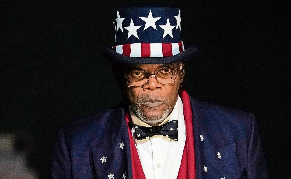 Samuel L. Jackson, vestido como el Tío Sam, presentó el espectáculo. (10/02/2025) Fotos: AP, AFP y EFE