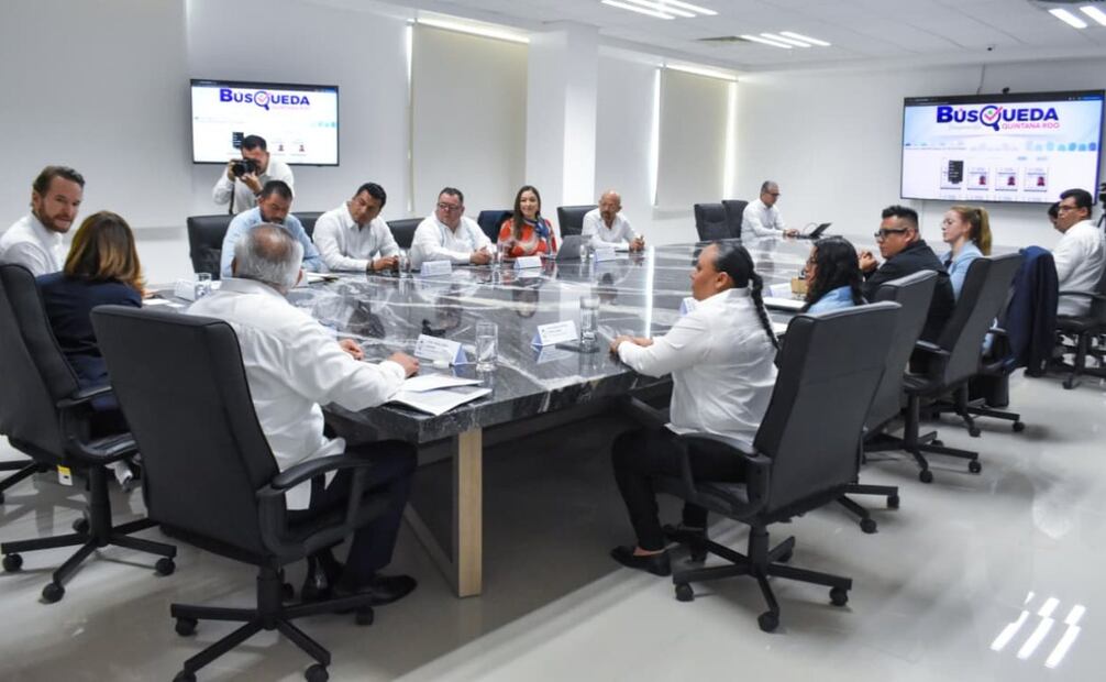 Reunión sobre la plataforma de búsqueda (30/07/2025). Foto: Especial