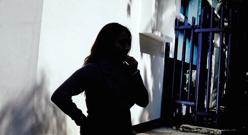 Rescatan en Xochimilco a 22 mujeres presuntamente víctimas de trata