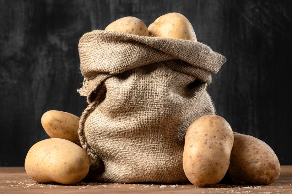 La papa aporta energía, vitamina C, potasio, fibra y antioxidantes. Foto: Freepik