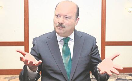 Van contra Duarte con cinco testigos