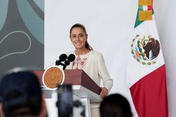 FBI devuelve a México documento firmado por Hernán Cortés robado hace 30 años