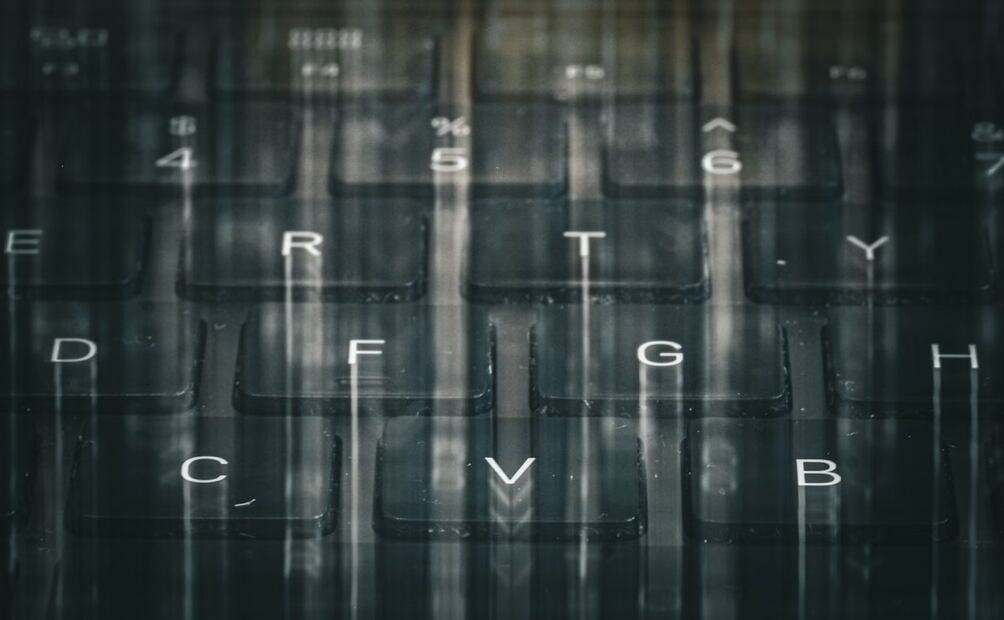 Alertan sobre el peligro de generar contraseñas con ChatGPT. Imagen: Unsplash