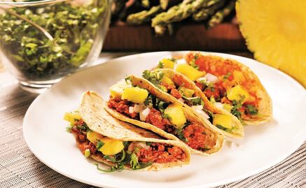 Razones nutritivas que te harán amar más los tacos al pastor 