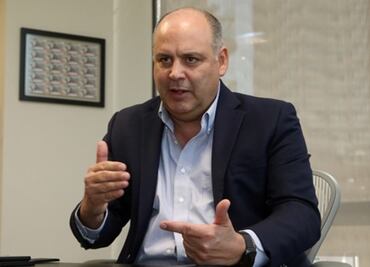 Regularizar autos usados en frontera vía para alentar delitos: De Hoyos