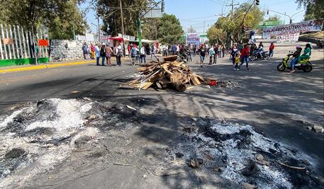 Agresión policiaca a pobladores de Xochimilco, por inercias del pasado: AMLO