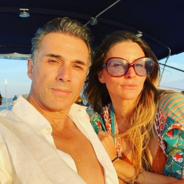 Sergio Mayer dispara contra Luis Miguel, ex de su esposa Issabela Camil
