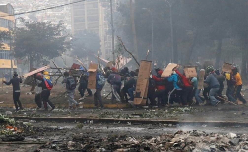 Las medidas pactadas con el FMI que desataron las protestas en Ecuador