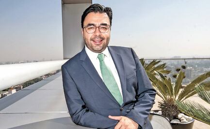 Ex comisionado del IFT, Gabriel Contreras, se incorpora como Consejero Jurídico de AT&T