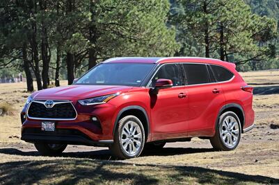 A prueba: Toyota Highlander híbrida 2023