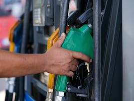 Gobierno descobija a consumidores de gasolina, los deja sin subsidio y obtiene ingresos por arriba del 10% 