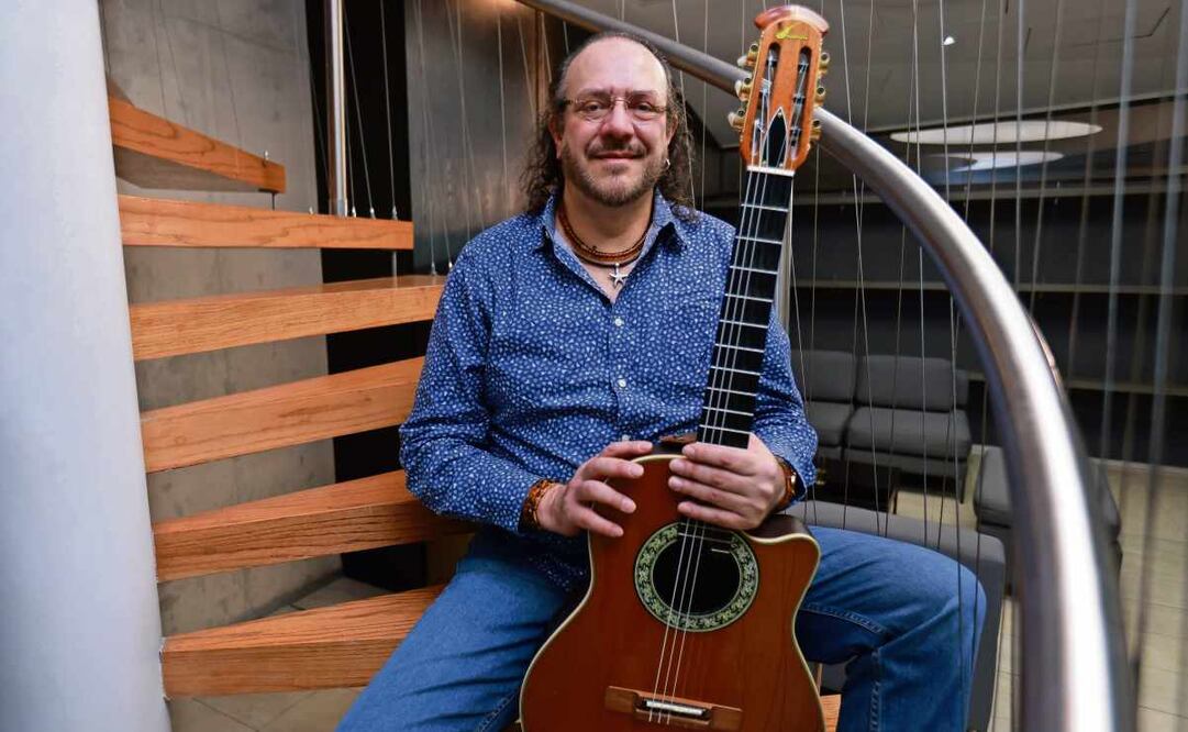 El trovador lleva 39 años de trayectoria 26 de enero. Foto: Fernanda Rojas / EL UNIVERSAL