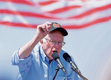 Trump gana terreno porque el gobierno ignora a "clase trabajadora": Bernie Sanders; plantea subir el salario mínimo y salud universal