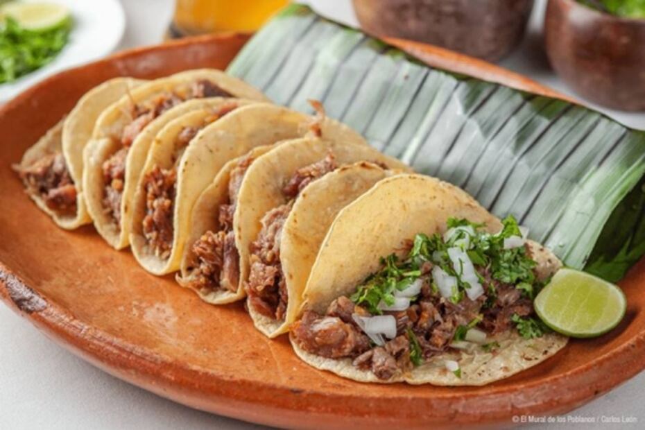 Visita Puebla y disfruta de un delicioso mole de caderas