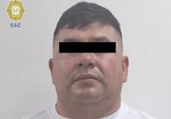 Cae sujeto presuntamente relacionado con robo a joyería en el Centro Histórico de CDMX; le decomisan drogas y joyas