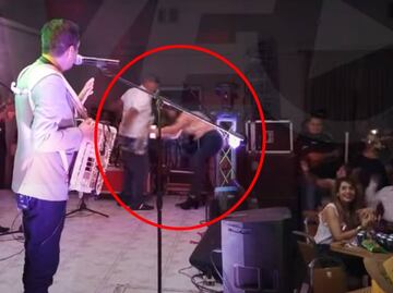 Vinculan por tentativa de feminicidio a hombre que apuñaló a su ex pareja durante concierto de Paco Barrón