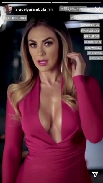 Aracely Arámbula cierra la semana con un escote de alto impacto 