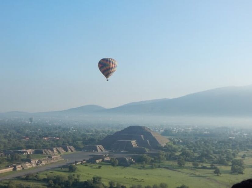Cuánto cuesta volar en globo aerostático por Teotihuacán
