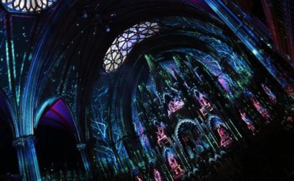 AURA alumbra la Basílica de Notre Dame en Montreal