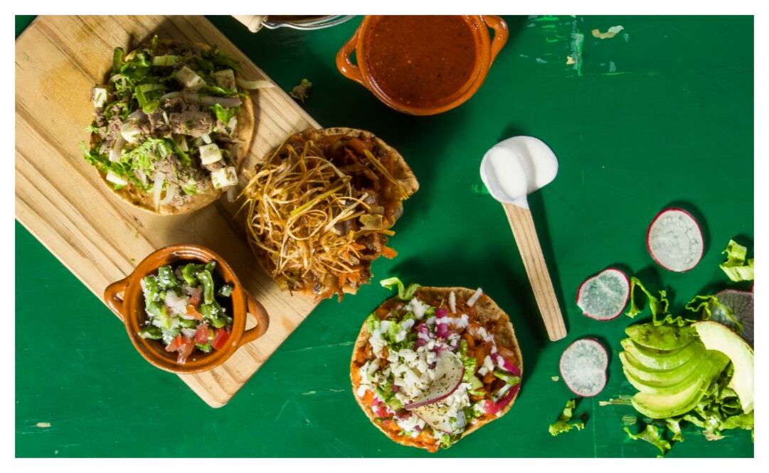 Las tostadas son uno de los antojitos mexicanos más versátiles y queridos (fotos: Pepe Escárpita)