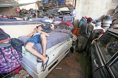 Crece ola de migrantes en albergue de Metepec