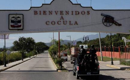 Mayor of Cocula arrested along with drug cartel leader