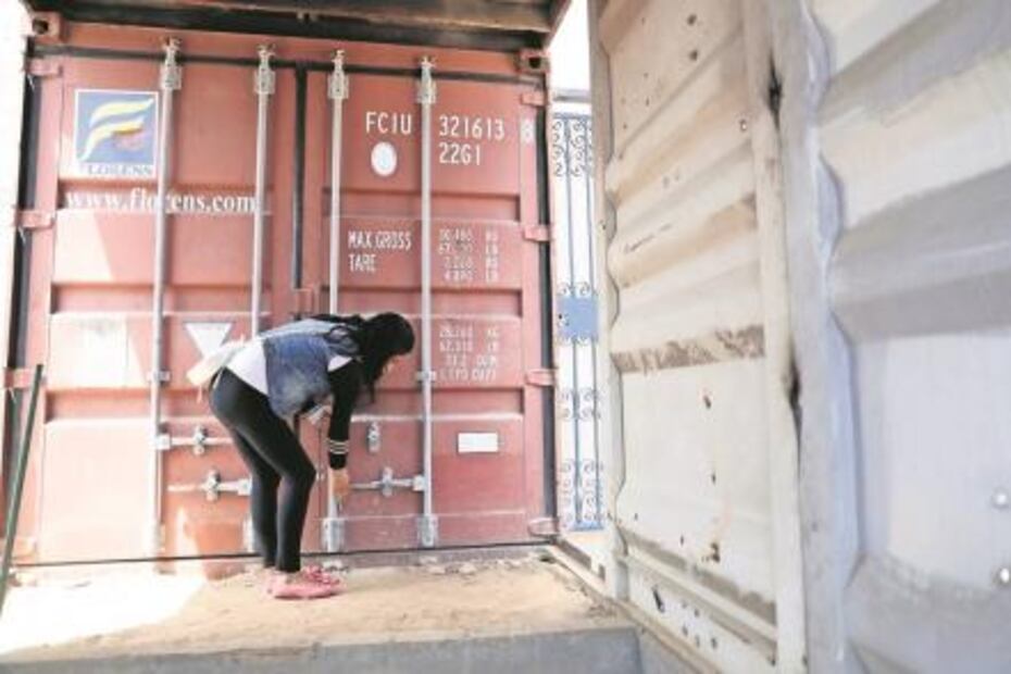 Vivirán en contenedores tras sismo del 19-S 