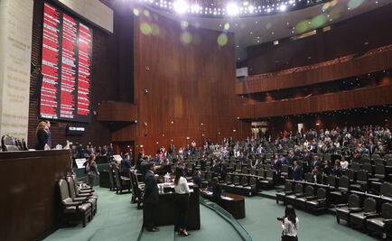 Diputados guardan un minuto de silencio por el priísta Francisco Rojas