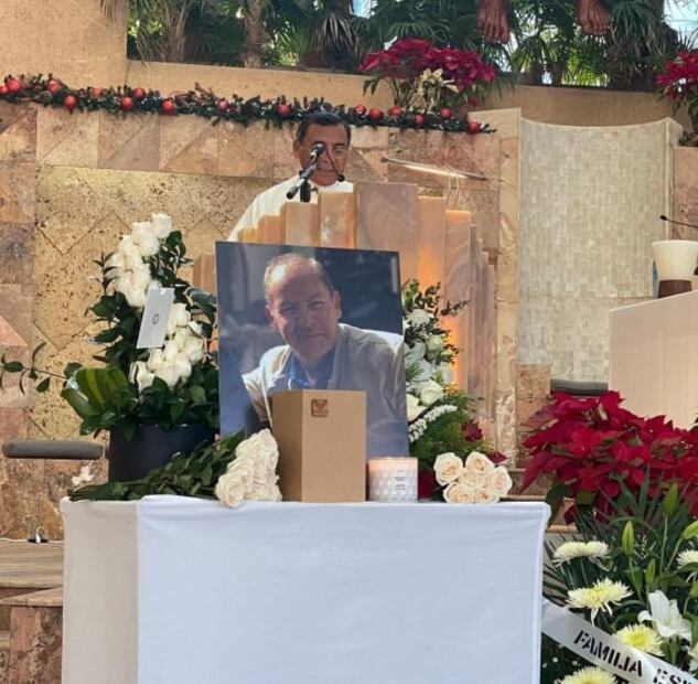 Fallece el padre de Arath de la Torre: "Te fuiste en paz papi"