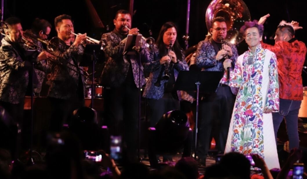 “El amor es bailar”: Café Tacvba y la OSUG en el Cervantino