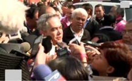 No hay orden de aprehensión contra Ebrard por L-12: Mancera