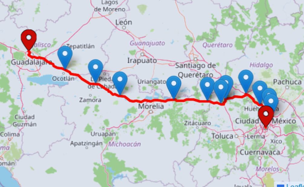 En tu trayecto, revisa constantemente la gasolina para hacer la recarga necesaria. Foto: Traza tu Ruta