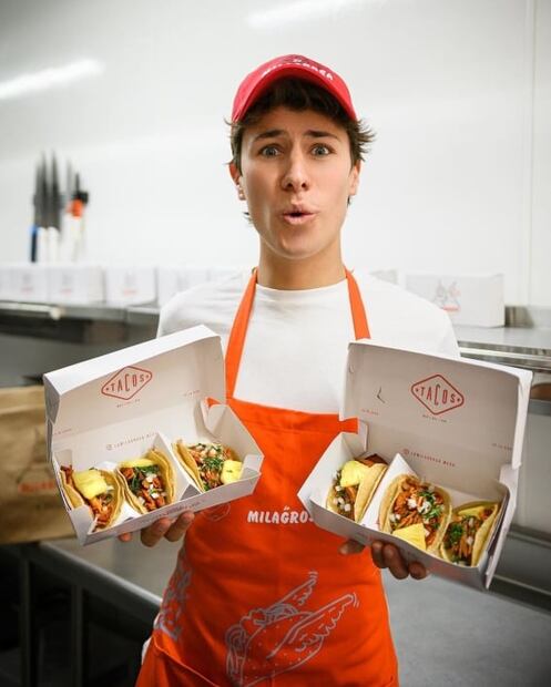 ¿Cuánto cuesta comer en la taquería de Juanpa Zurita? 