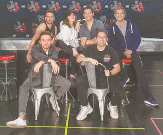 Bailan, cantan y recuerdan