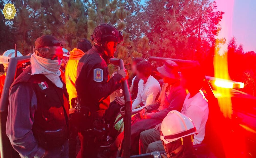 Policía Capitalina rescata a 4 jóvenes extraviados en el Parque Ecológico Los Dinamos. Foto: Especial