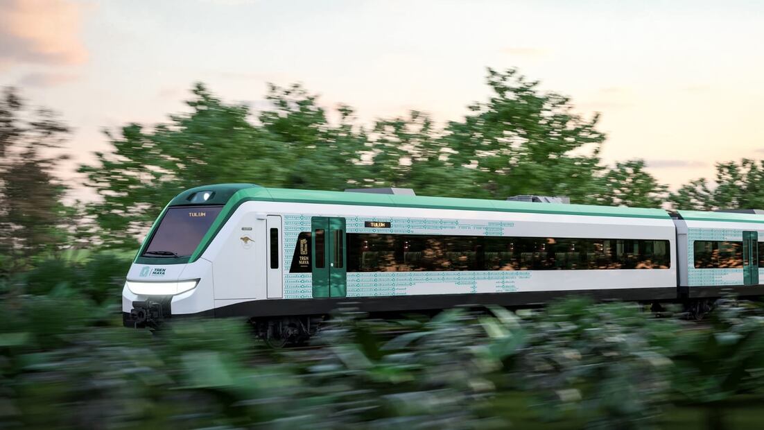 El primer vagón del Tren Maya llegó a Cancún. Foto: Twitter @TrenMayaMX