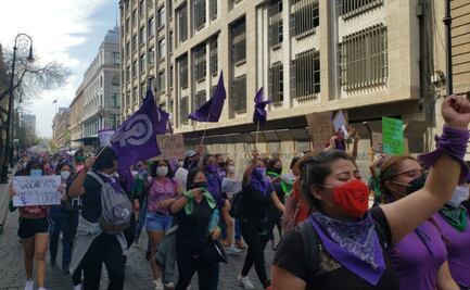 Inicia marcha en CDMX por el Día Internacional de la Mujer