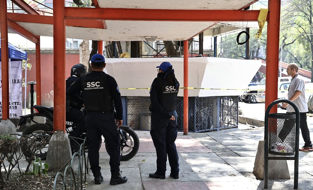 Rehabilitan módulos de vigilancia de la SSC en Tlatelolco, el 19 de marzo de 2025. Foto: Berenice Fregoso / EL UNIVERSAL