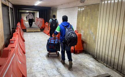 Fuga de agua provoca anegación en paso a desnivel de Calzada San Antonio Abad; vecinos denuncian deterioro en estructuras 