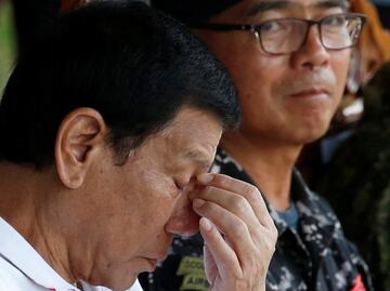 Acusan a Rodrigo Duterte de ordenar ejecuciones extrajudiciales