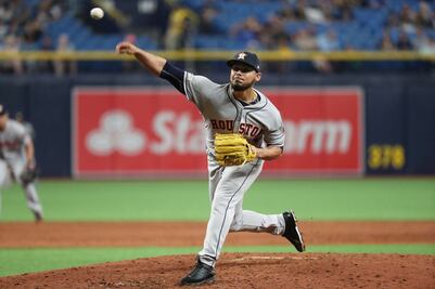 Se frena el debut de Roberto Osuna en la Liga del Pacífico