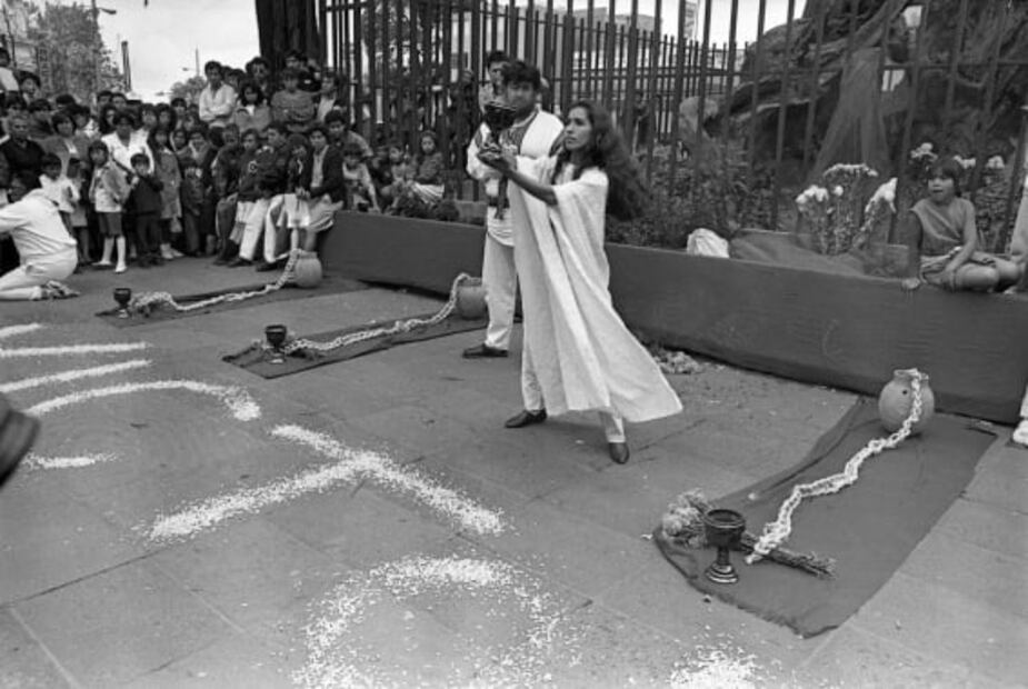 El día que quisieron derrocar la estatua de Cristóbal Colón 