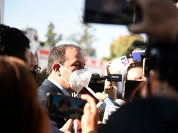 Cuauhtémoc Blanco acusa guerra sucia de oposición rumbo al 2024 tras foto con supuestos narcos
