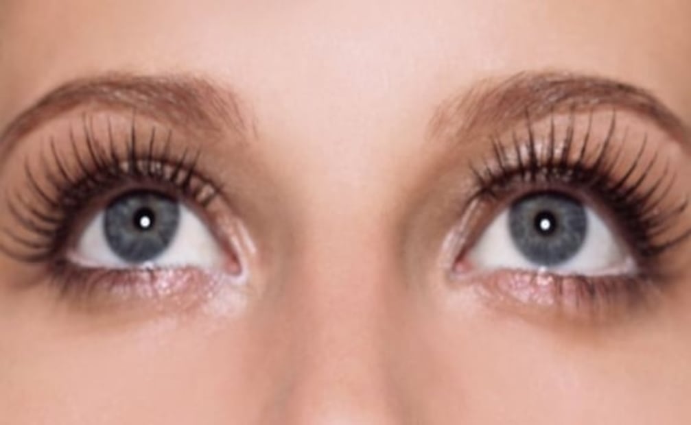 Tips naturales para tener unas pestañas impactantes 