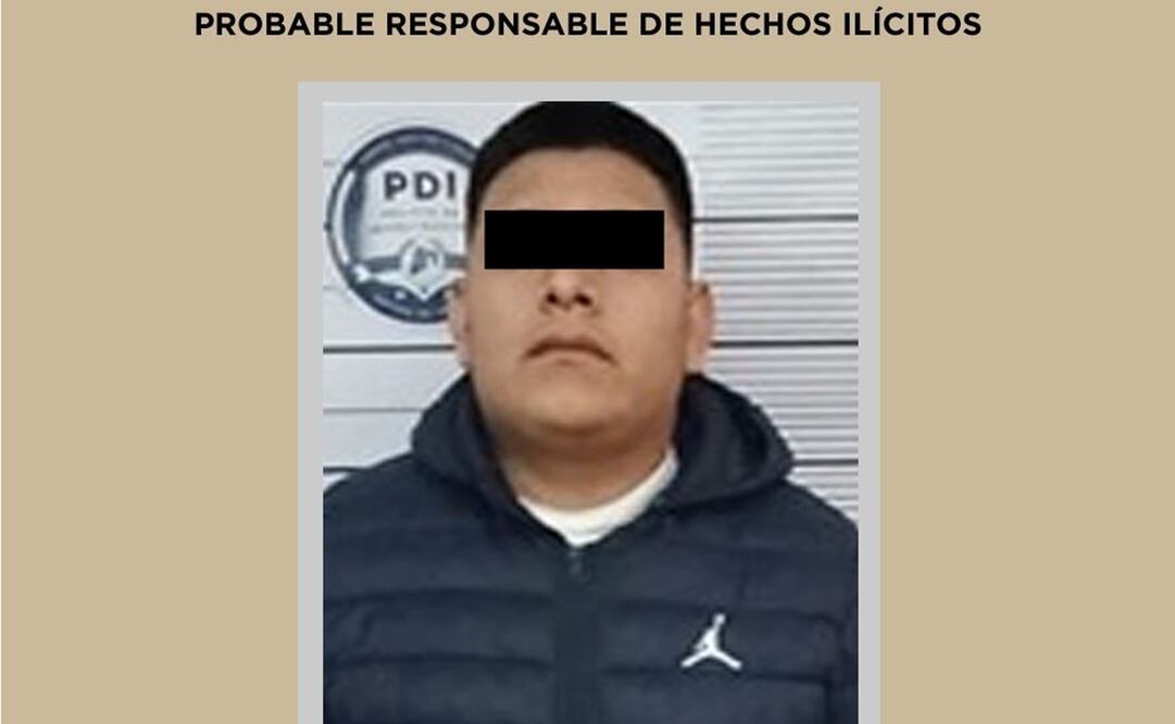 Detienen a joven de 21 años por simulación de vehículo oficial. Foto: Gobierno del Edomex